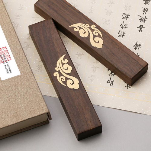 文房雅韻 紅木書法鎮(zhèn)尺的藝術(shù)之美與實用匠心